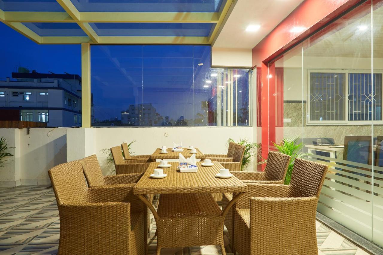 Vovo Premier Hotel Μπανγκαλόρ Εξωτερικό φωτογραφία