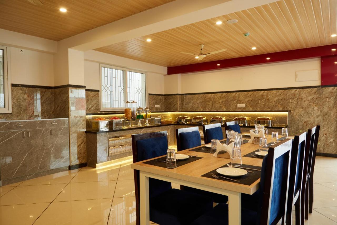 Vovo Premier Hotel Μπανγκαλόρ Εξωτερικό φωτογραφία