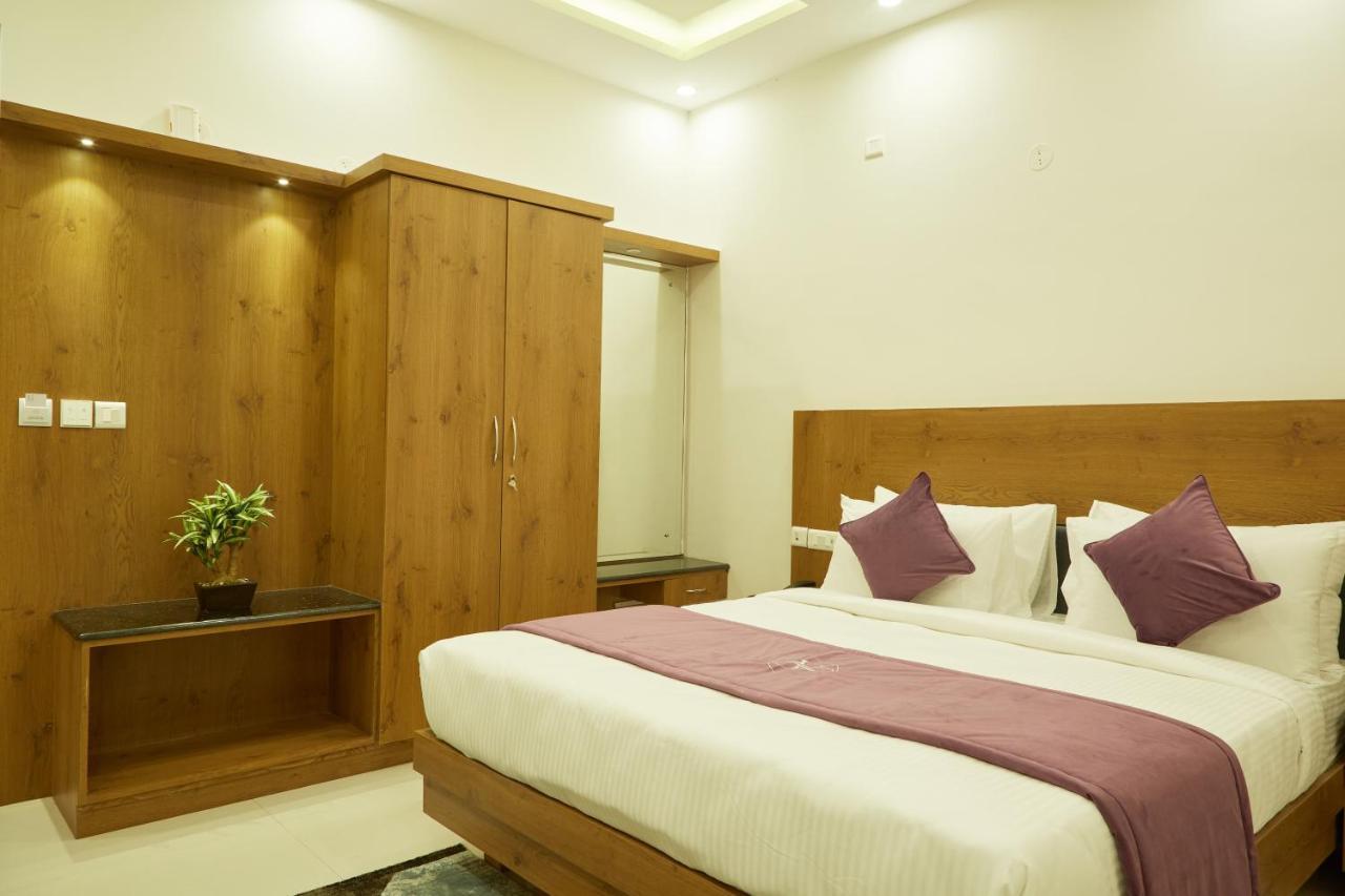 Vovo Premier Hotel Μπανγκαλόρ Εξωτερικό φωτογραφία
